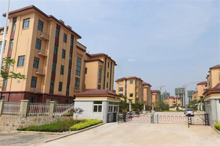 东岳广场黄金楼层精装修拎包入住有证可分期